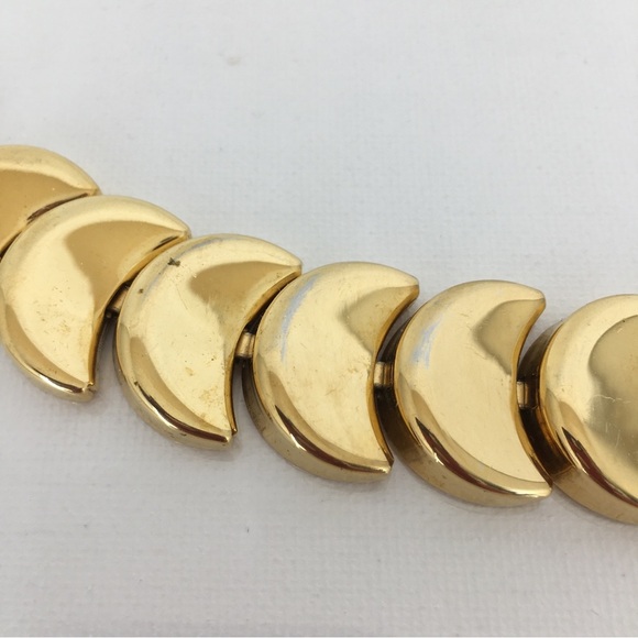 Vintage Signed Napier Bracelet Gold Half Moon Fish Scale Collectible Jewelry - Picture 5 of 12